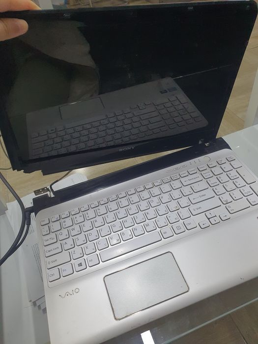 Ноутбук Sony, intel core i3