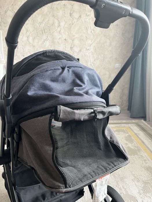 Коляска прогулчая