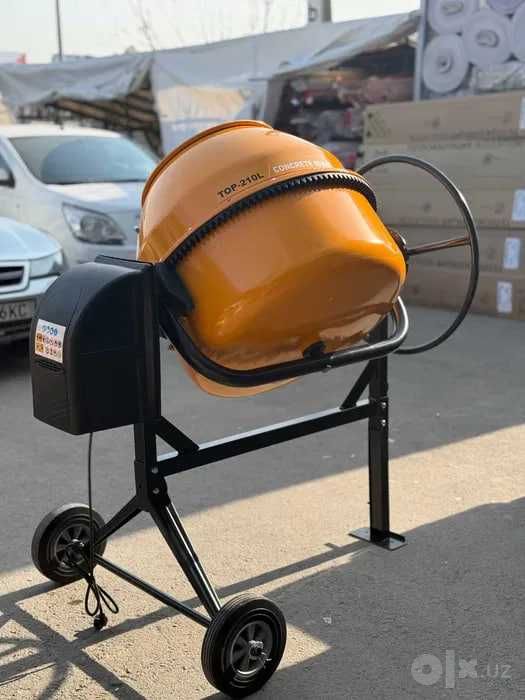 Бетономешалка Rolf TOP-210L