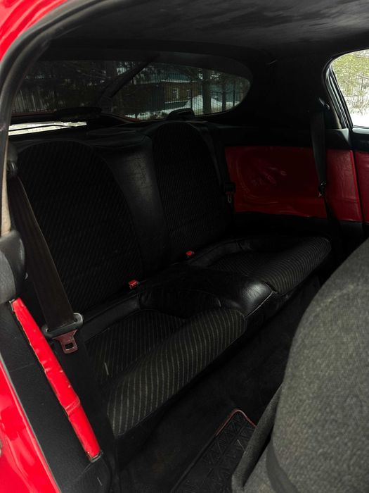 Продам MAZDA MX-3