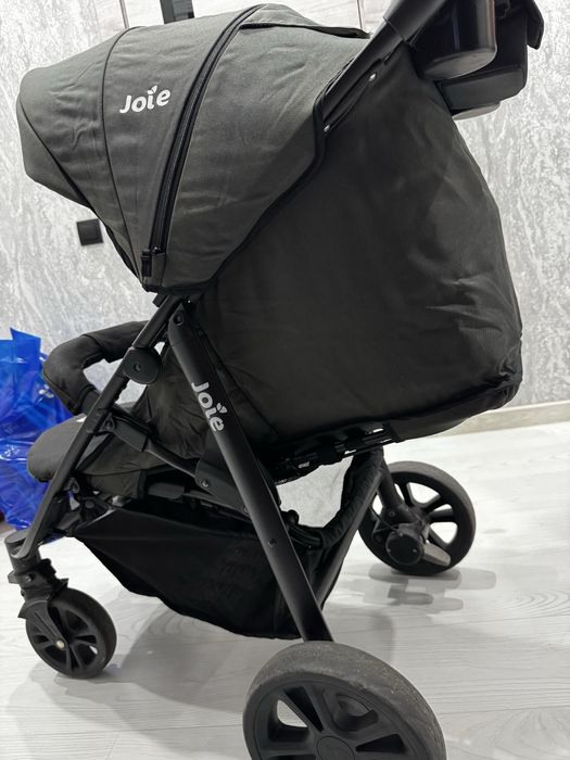 Коляска от jole, складная