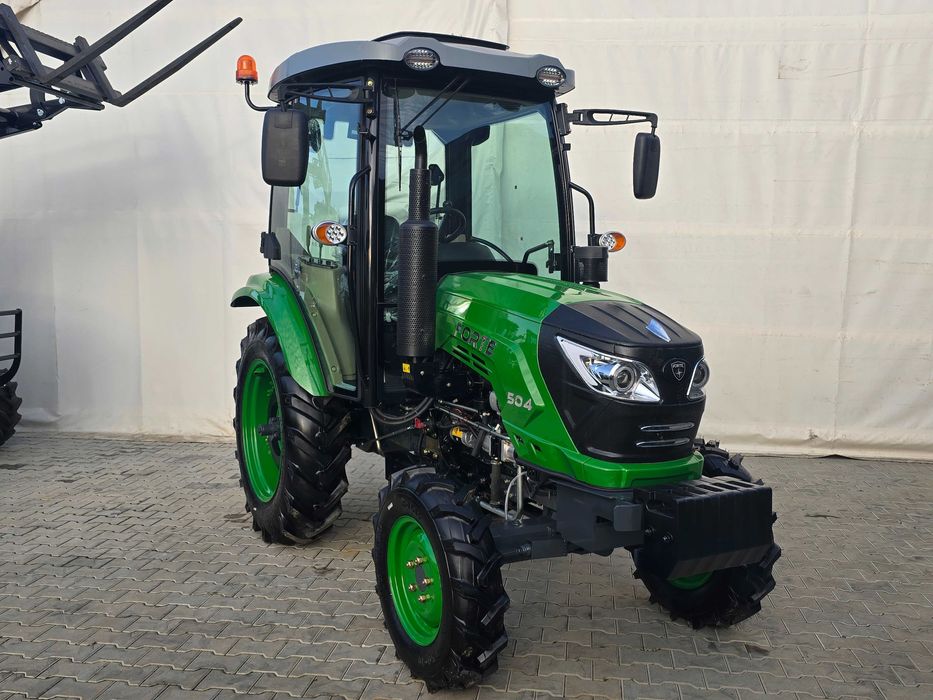 Tractor Forte Euro 3 cu cabina, AC, 50CP, 4X4 servodirectie hidraulica