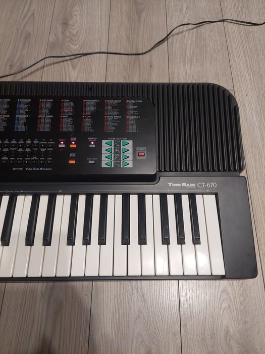 Vand Orga Claviatura Muzicala Casio Tone Bank CT 670