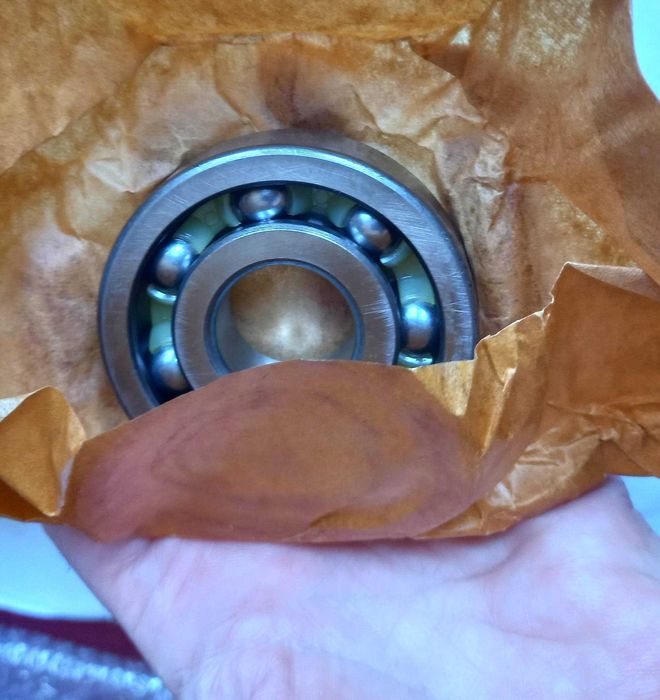 10 rulmenți (NOS) URSS, Renault și lanț distribuție Peugeot / Dodge