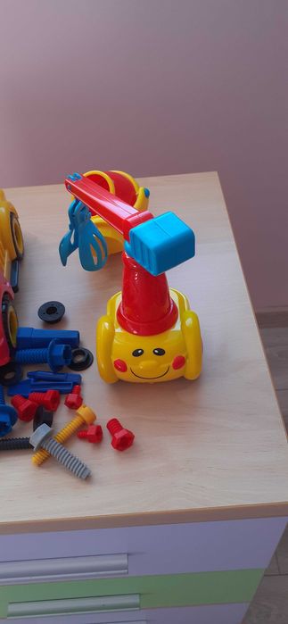 Детско камионче бетоновоз