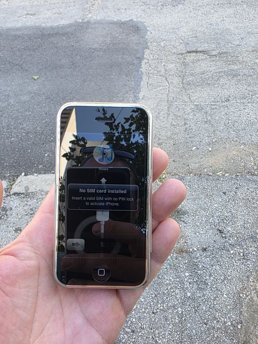 Iphone 2g 8gb айфон 2г