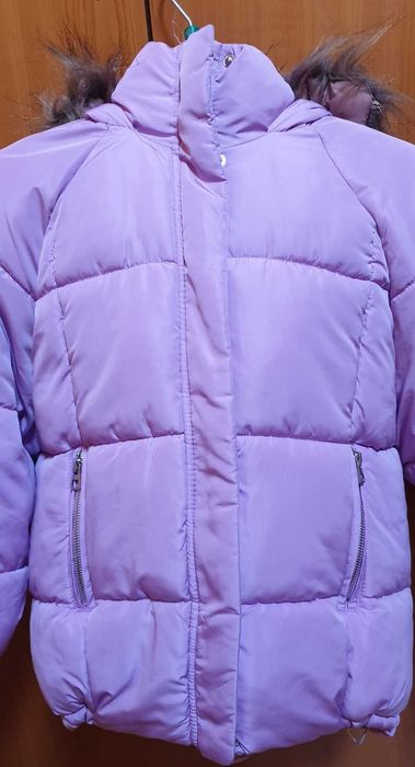 Scurta iarna pentru fete, Zara Collection, cu gluga, marimea 140