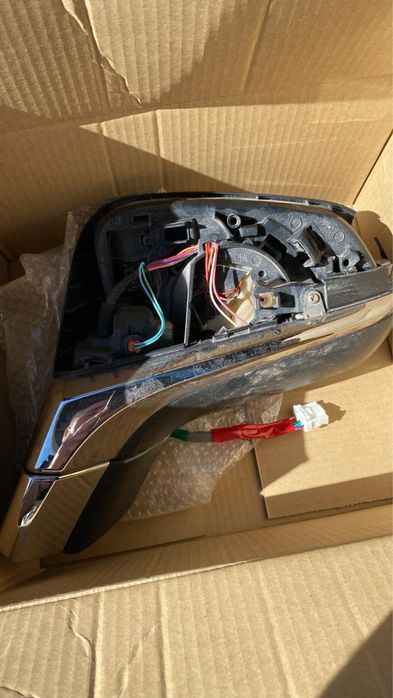 Зеркало от LEXUS NX