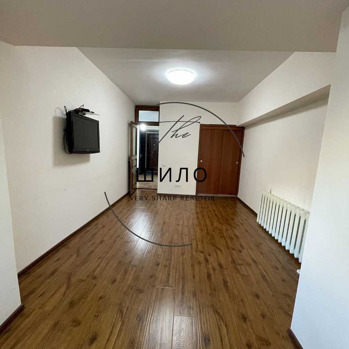 Выгодно 2х Ком на 2-ом этаже возле Алайского рынка(5 Мин)