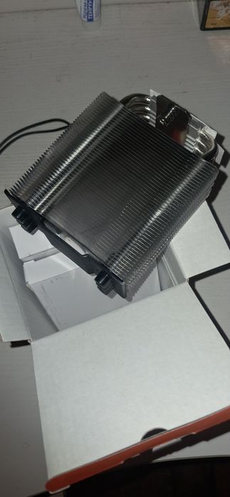 Продам кулер id-cooling se-903-xt