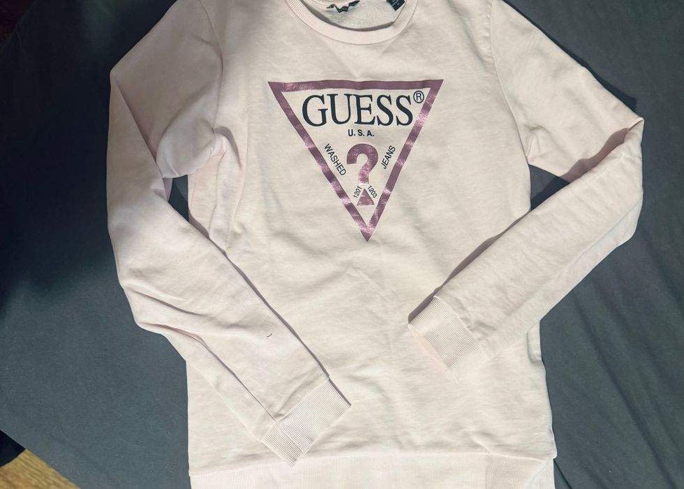 Суитшърти Hugo, Guess и Liu Jo