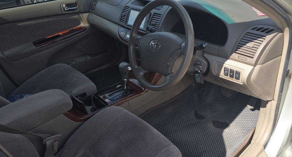 Toyota Camry 35 4wd
