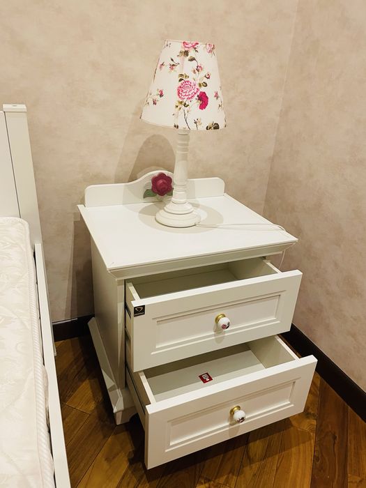 Продам детский гарнитур для девочки