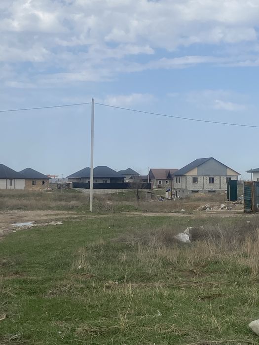 Продам участки в мкр. - МАДИНЕТ.