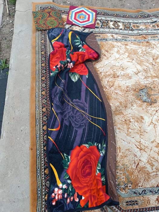 Отдам даром ковёр б/у