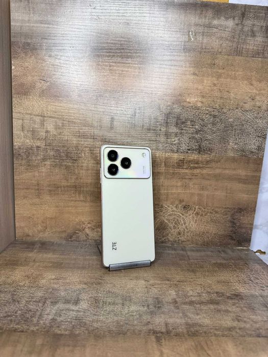 ZTE Blade A76 128ГБ/РАССРОЧКА ДО 24 МЕСЯЦЕВ Ломбард Лидер