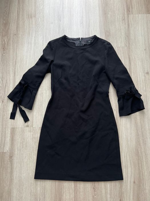 Офисное платье от Mango  размер S