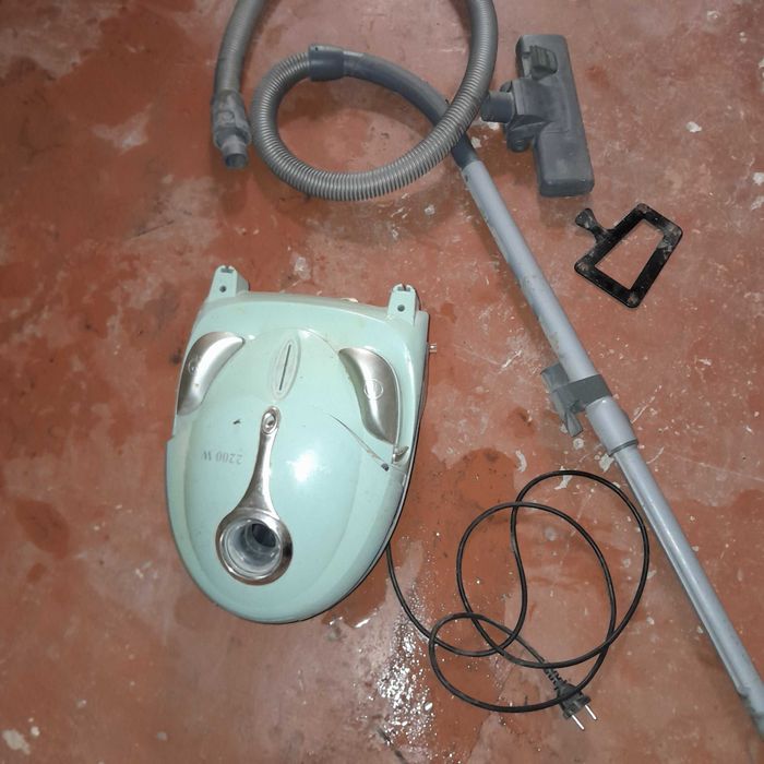 Plesos   javob beraman