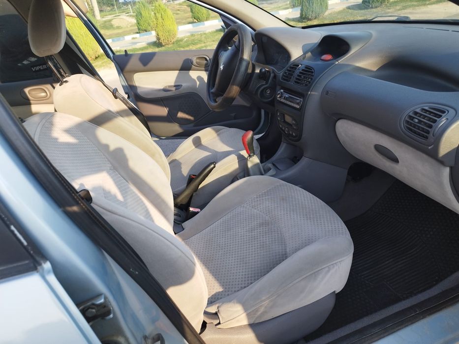 Peugeot 208 de vanzare