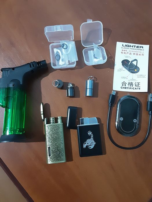 Продам зажигалки