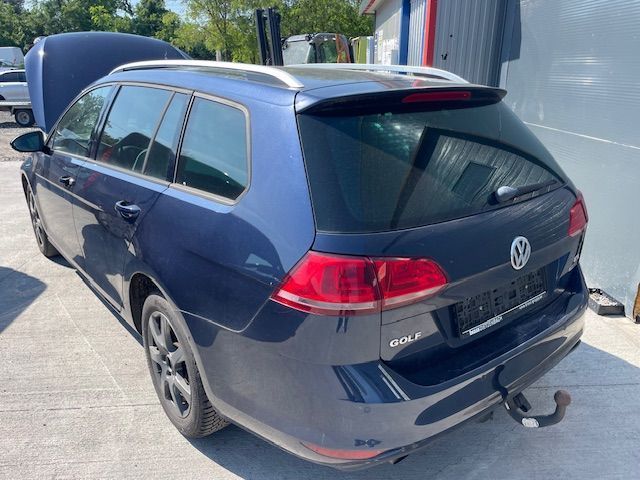Dezmembrez Volkswagen Golf 7 Variant 1.2 TSI CJZ an 2014