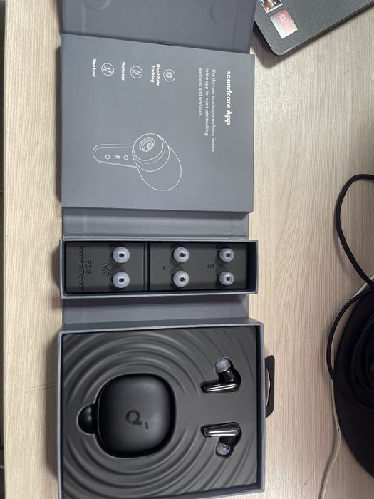Наушники Soundcore Liberty 4