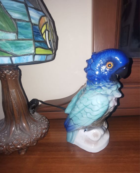 Антикварна порцеланова настолна лампа с папагал 50 те години на века