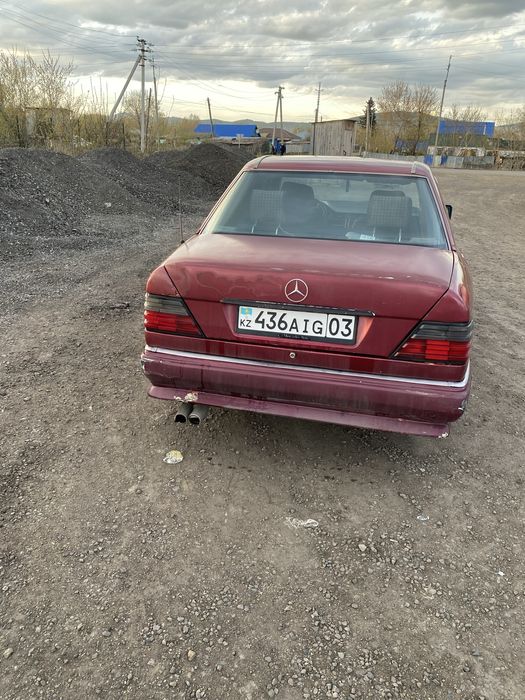 Mercedes Benz W124