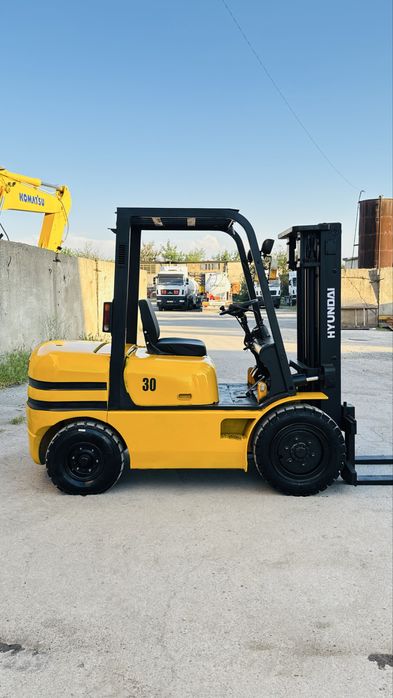 Вилочный погрузчик кара автокара