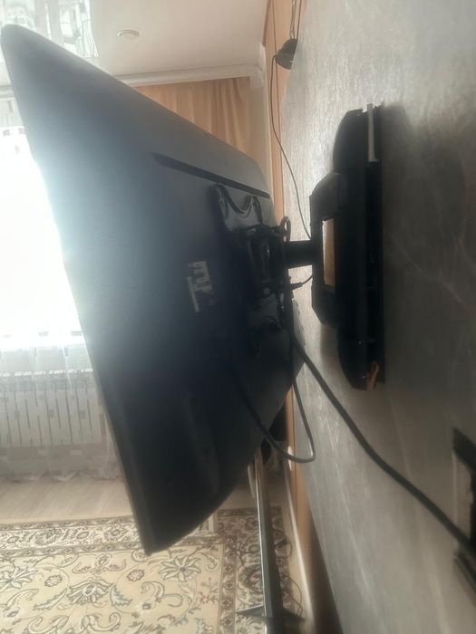 Продам телевизор
