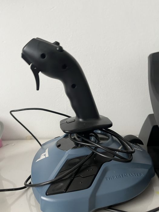 Продам комплект для авиасимулятора Thrustmaster