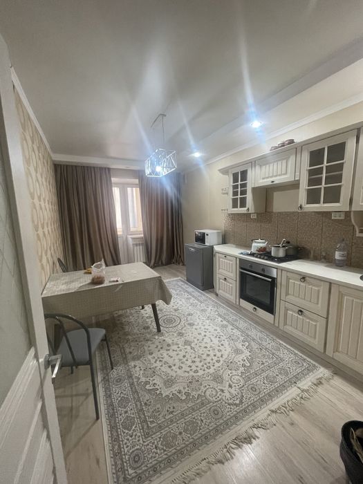 Сдам 2ком квартиру 90кв