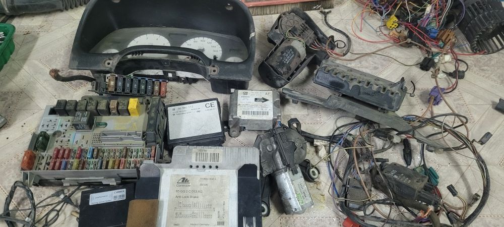 Запчасти Опель  Астра