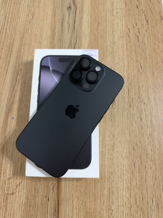 Срочно продам iPhone 16 Pro/ 256 ГБ