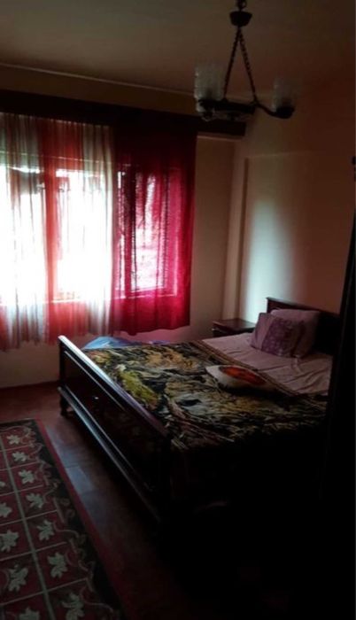 Vand apartament 4 camere