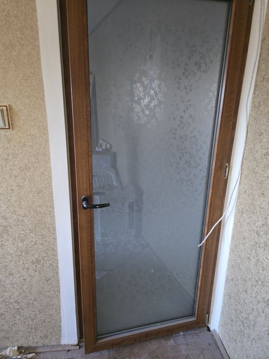 Vând ușă termopan de baie