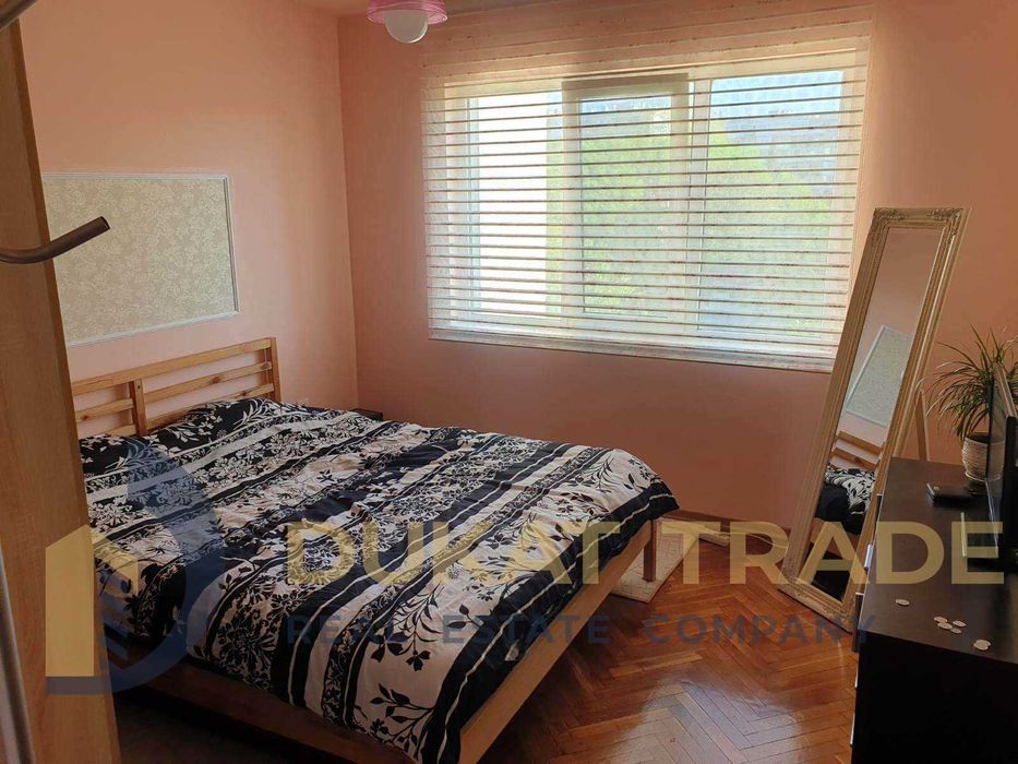 Дава се под наем Тристаен апартамент в Варна, Трошево - 80 кв.м за 612 € - Снимка #3