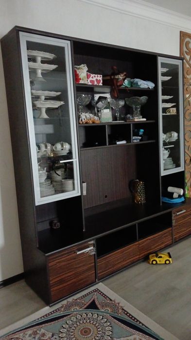 Продам стенку, б/у