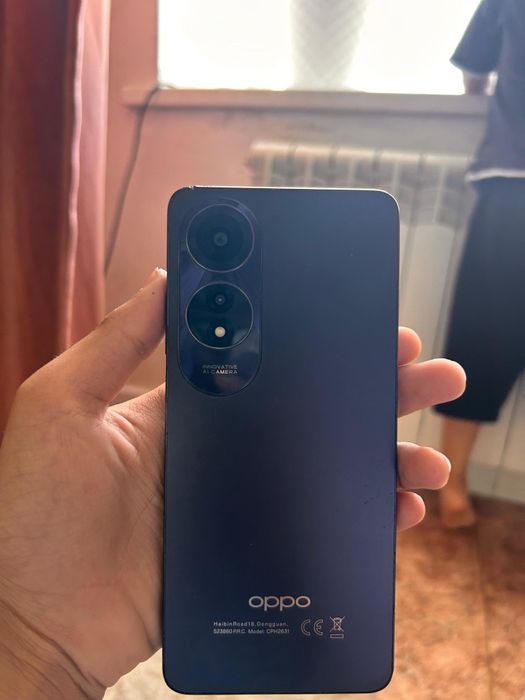 OPPO A60 телефон в отличном состоянии