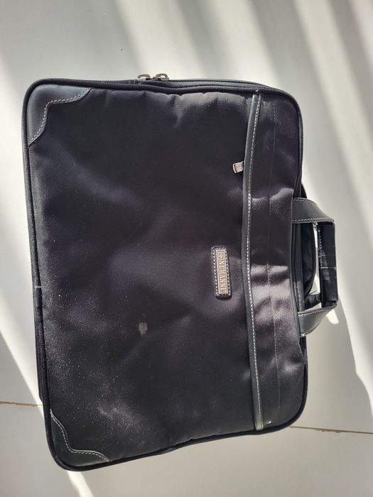 Сумки для ноутбука