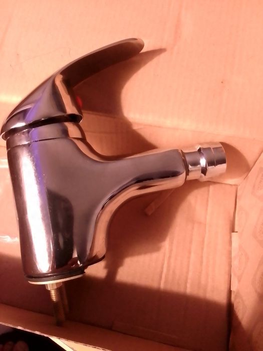 Биде смеситель сантехника