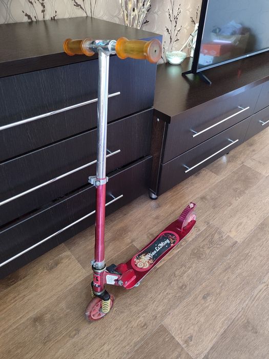 Продам самокат, в нормальном состоянии