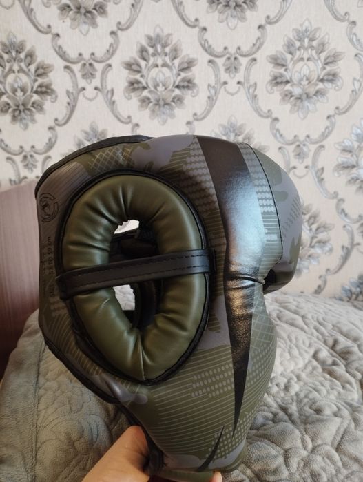 Шлем для MMA новый не пользовалась