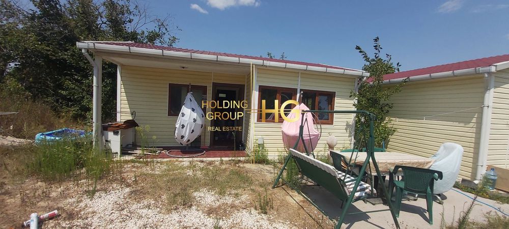 Къща в Варна-м-т Перчемлията площ 114  кв.м