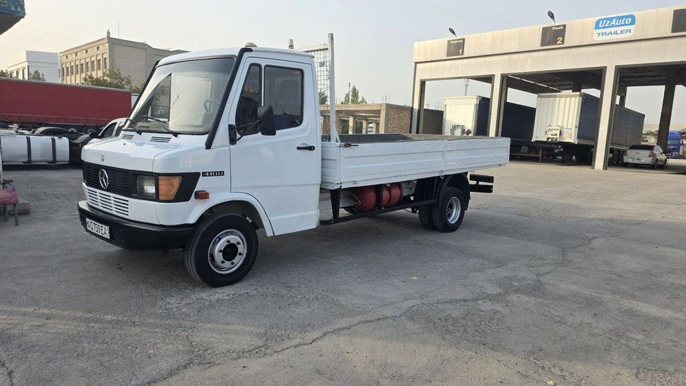 Mercedes Benz 410 Сотилади!