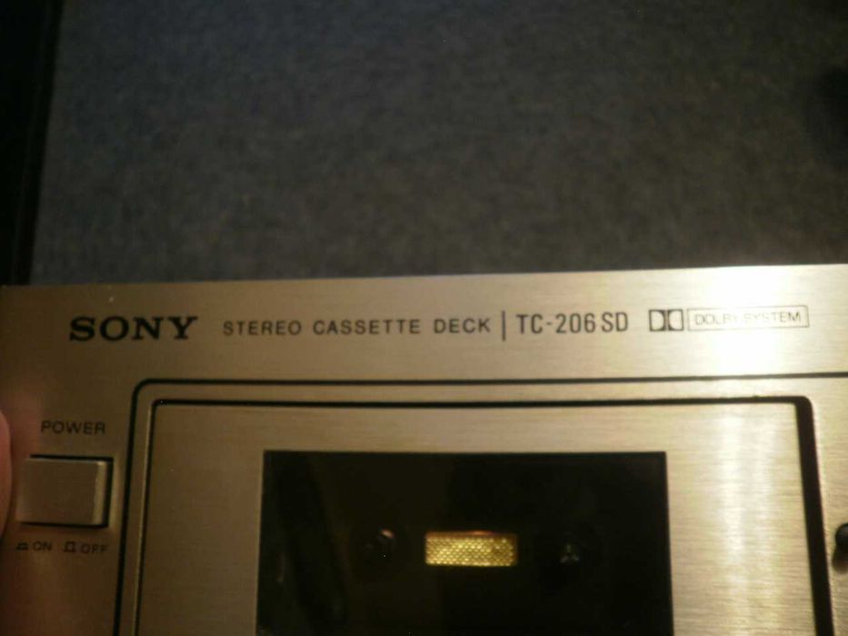 касетен дек Sony TC 206 SD- запазен ветеран с доказано качество