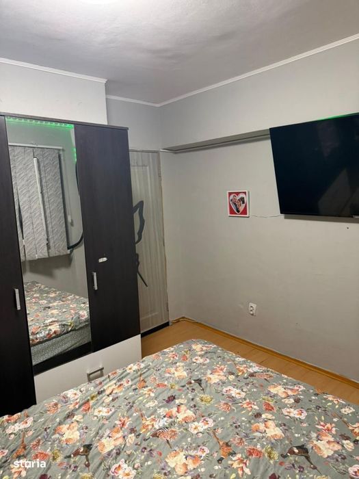 Apartament 3 camere confort 1 decomandat, zona Progresu, etaj 3/4.