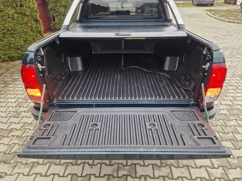 De vanzare 2016 Toyota Hilux 2.4 Diesel Stare buna