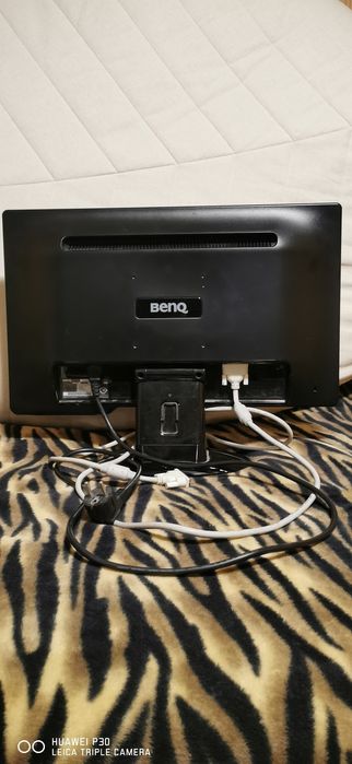 LCD МОНИТОР  21 инча