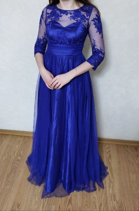 Продам шикарное вечернее платье